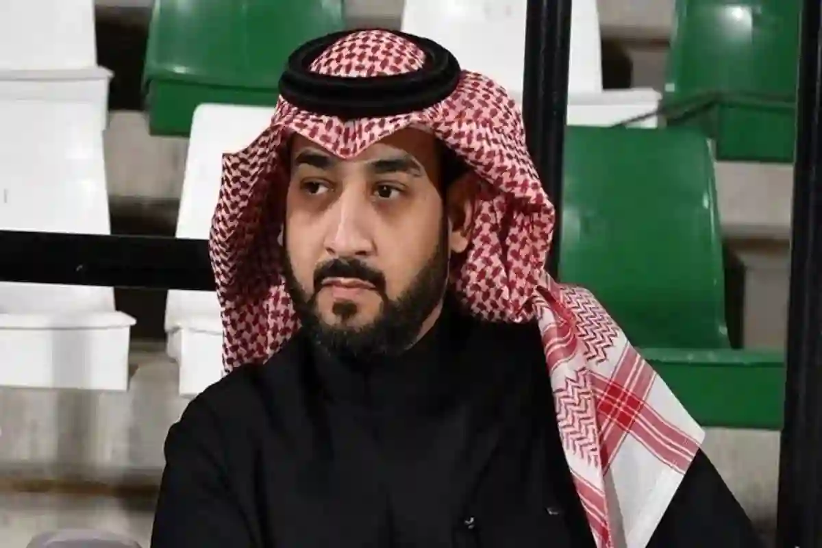 رئيس الاهلي السعودي يكشف سر التعاقد مع نجم الفريق المتألق